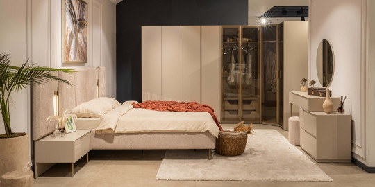 Rams Corner Wardrobe Bedroom Set