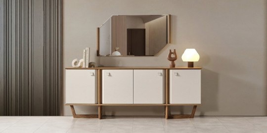 Soft Mirrored Console Display