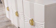 Dora Dining Room Set
